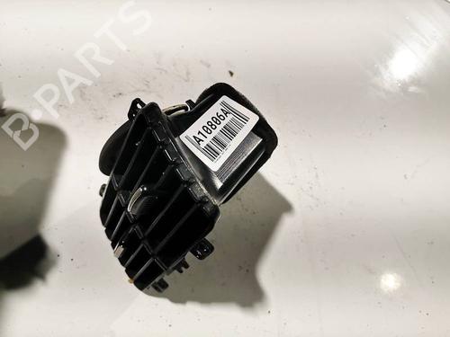 air-vent-vw-golf-v-1k1-2003-2004-2005-2006-2007-2008-2009-2010-32556392 main image