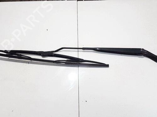 Used Front windshield wiper arm Front windshield wiper arm NISSAN MICRA III (K12) 1.2 16V (80 hp) 33063135 33063135