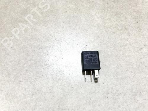 Used Electronic sensor Electronic sensor OPEL ZAFIRA A MPV (T98) 2.2 DTI 16V (F75) (125 hp) 33070715 33070715