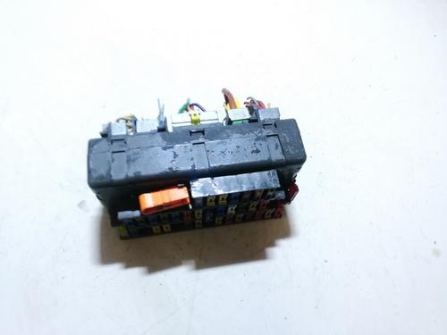Used Fuse box Fuse box CITROËN XSARA (N1) 1.8 i (90 hp) 33514424 33514424
