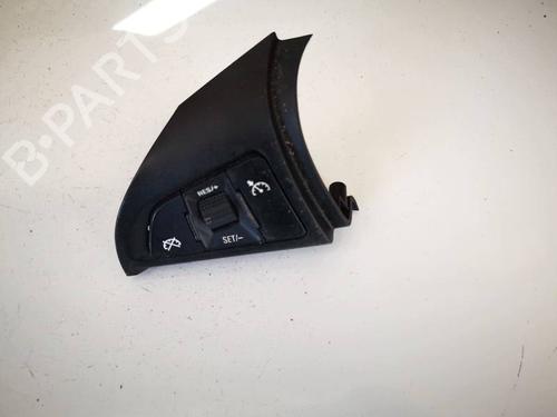 Used Steering wheel controls Steering wheel controls 34946819 34946819
