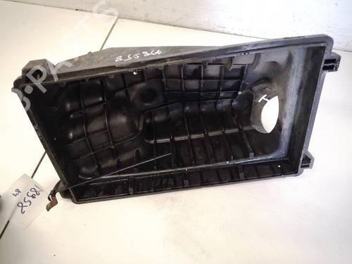 Used Air filter box Air filter box NISSAN PRIMERA Hatchback (P12) 2.2 Di (126 hp) 35310697 35310697