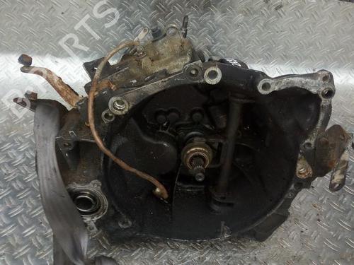 Used Gearbox Gearbox PEUGEOT 405 I Break (15E) 1.9 (95 hp) 35653728 35653728