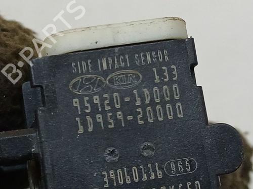 Electronic sensor KIA CARENS III MPV (UN) 2.0 CRDi 140 | BP39969012M84 - Image 4