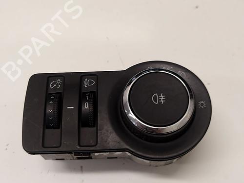 Used Switch Switch AUDI A6 C5 (4B2, 4B4) 2.5 TDI (150 hp) 36546780 36546780