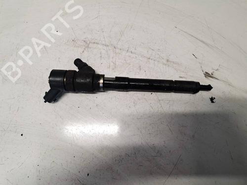 Inyector Inyector CHEVROLET CAPTIVA (C100, C140) 2.0 D 4WD (150 hp) 34771858 34771858