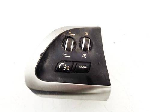 Used Steering wheel controls Steering wheel controls 39420010 39420010