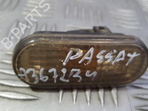 Venstre sideblink Venstre sideblink VW PASSAT B3/B4 Variant (3A5, 35I) 1.9 TDI (90 hp) 35676245 35676245