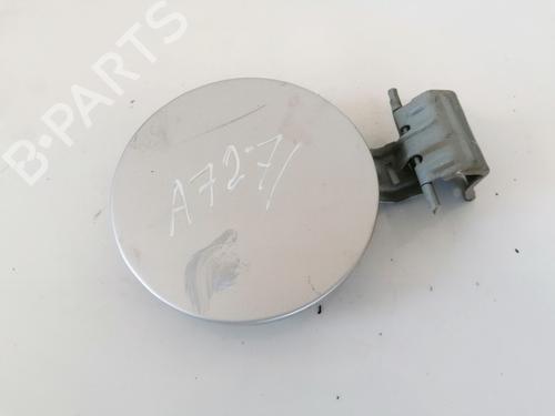 fuel-flap-toyota-yaris-_p1_-1999-2000-2001-2002-2003-2004-2005-35500184 main image