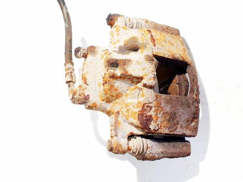 Used Left front brake caliper Left front brake caliper DODGE JOURNEY 2.0 CRD (140 hp) 35110505 35110505