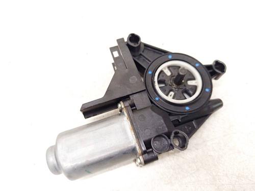 Left front window motor VOLVO V50 (545) 2.0 D | BP40165729E21 - Image 2