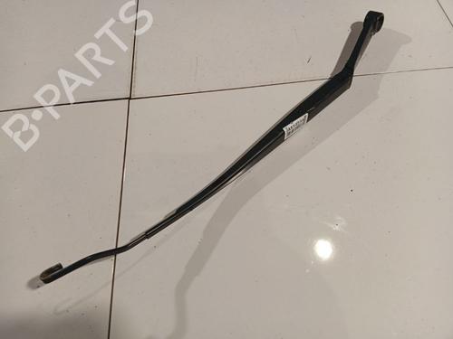 Used Front windshield wiper arm Front windshield wiper arm 38580244 38580244