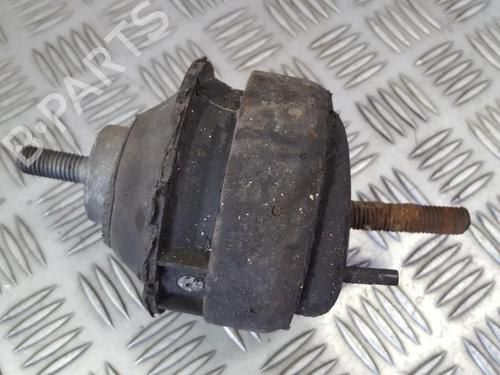 Used Engine mount Engine mount FORD TRANSIT Van (E_ _) 2.5 DI (EAL, EAS) (85 hp) 33495900 33495900