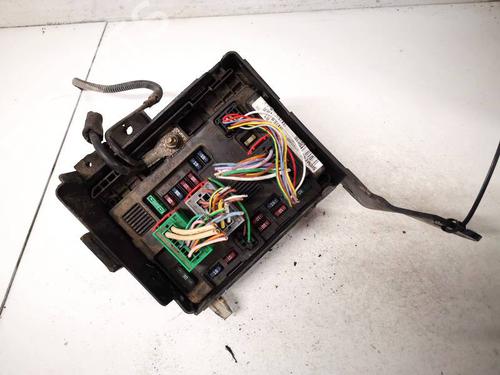 Used Fuse box Fuse box CITROËN C3 I (FC_, FN_) 1.4 HDi (68 hp) 32924486 32924486