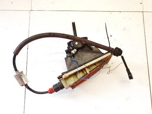 Selector da caixa Selector da caixa RENAULT MEGANE I (BA0/1_) 1.6 e (BA0F, BA0S) (90 hp) 35611925 35611925