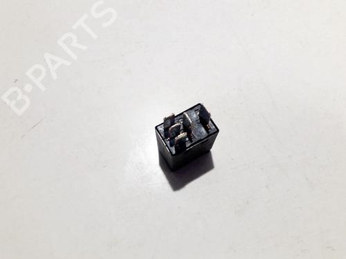 Electronic sensor FORD MONDEO III (B5Y) 2.0 TDCi | BP33525287M84 - Image 2