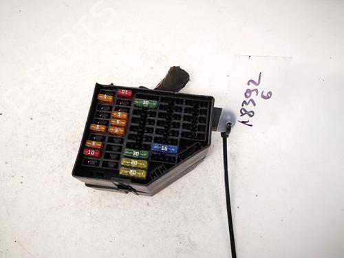 fuse-box-vw-passat-b6-3c2-2005-2006-2007-2008-2009-2010-2011-32915901 main image