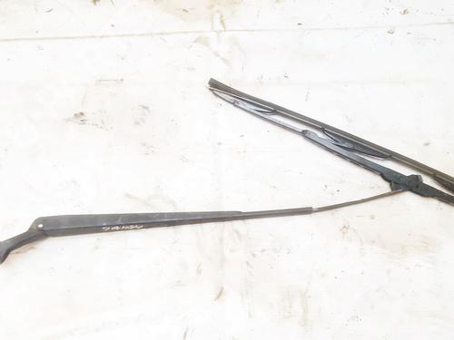 front-windshield-wiper-arm-toyota-yaris-_p1_-1999-2000-2001-2002-2003-2004-2005-33526497 main image