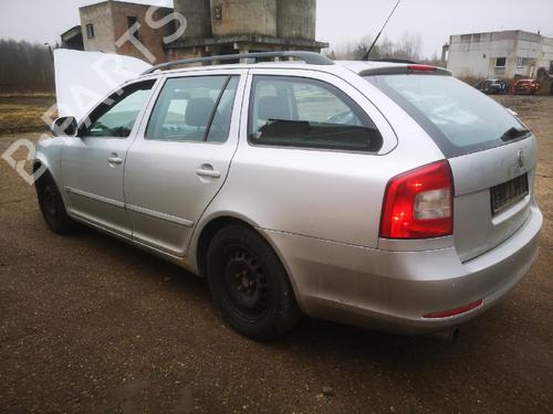 Electronic module SKODA OCTAVIA II (1Z3) 1.6 TDI | BP32959134M83  - Image 10