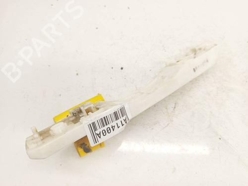 Used Front right exterior door handle Front right exterior door handle KIA CERATO I Hatchback (LD) 1.5 CRDi (102 hp) 36250944 36250944