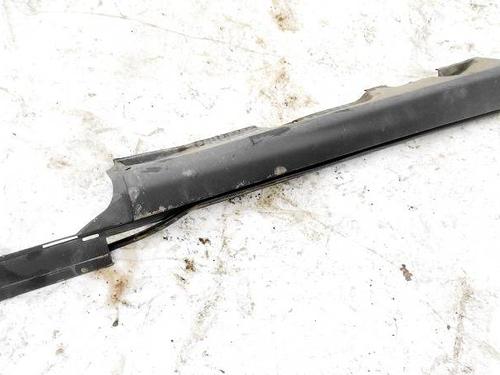 Used Right sideskirt Right sideskirt 35207556 35207556