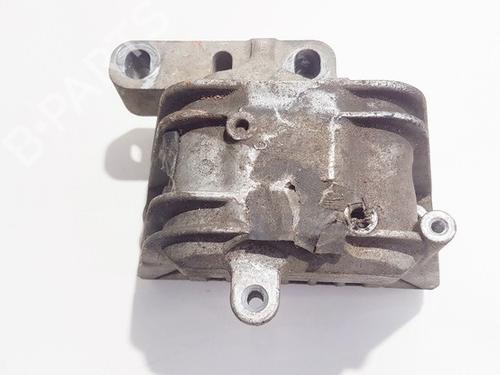 Used Engine mount Engine mount SEAT ALTEA (5P1) 2.0 TDI (140 hp) 33071940 33071940