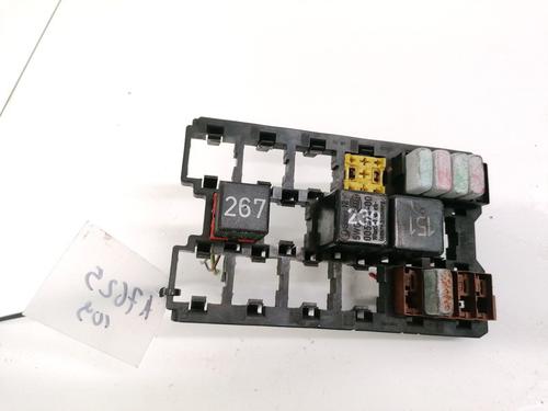 Used Fuse box Fuse box AUDI 100 C4 Avant (4A5) 2.5 TDI (115 hp) 32891110 32891110