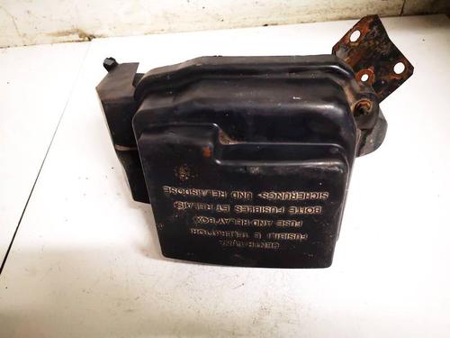 fuse-box-vw-golf-iv-variant-1j5-1999-2000-2001-2002-2003-2004-2005-2006-32544665 main image