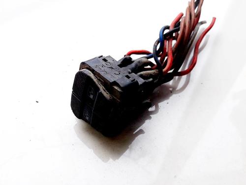 Used Switch Switch VW GOLF III (1H1) 1.9 TDI (90 hp) 33519966 33519966