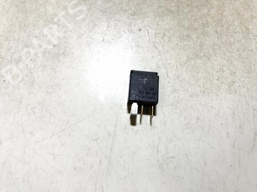 Used Electronic sensor Electronic sensor VOLVO S80 I (184) T6 (272 hp) 33105819 33105819