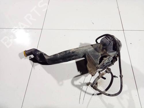 Used Windscreen washer tank Windscreen washer tank 35179158 35179158