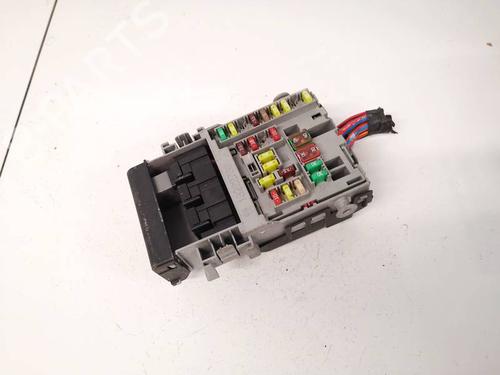 Used Fuse box Fuse box PEUGEOT BOXER Van 2.2 HDi 150 (150 hp) 32946855 32946855