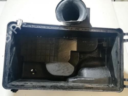 Used Air filter box Air filter box MAZDA 6 Saloon (GG) 2.0 (GGEP, GG10) (141 hp) 35848994 35848994