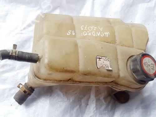 expansion-tank-ford-mondeo-ii-bap-1996-1997-1998-1999-2000-35841652 main image