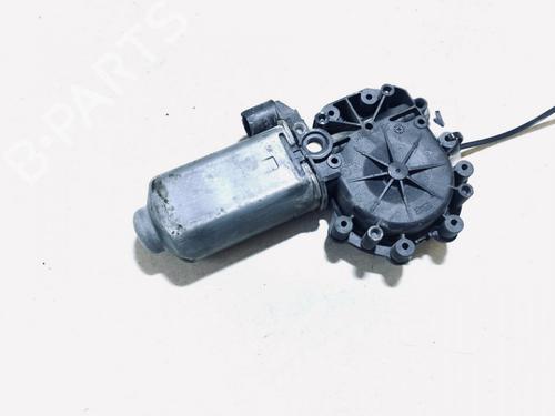 Used Right front window motor Right front window motor 35613348 35613348