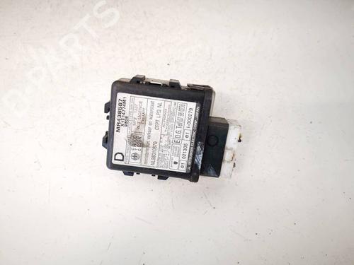 Used Electronic module Electronic module MITSUBISHI PAJERO SPORT I (K7_, K9_) 2.5 TD (K94W) (99 hp) 32957833 32957833