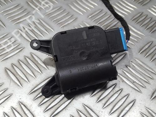 Used Electronic module Electronic module VW CADDY III MPV (2KB, 2KJ, 2CB, 2CJ) 2.0 SDI (70 hp) 33498122 33498122