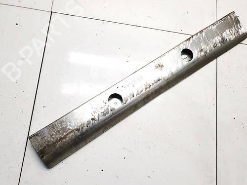 front-bumper-reinforcement-audi-a6-c5-4b2-4b4-1997-1998-1999-2000-2001-2002-2003-2004-2005-38574928 main image
