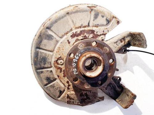 Used Right front steering knuckle Right front steering knuckle SKODA OCTAVIA II (1Z3) 1.9 TDI (105 hp) 36586850 36586850