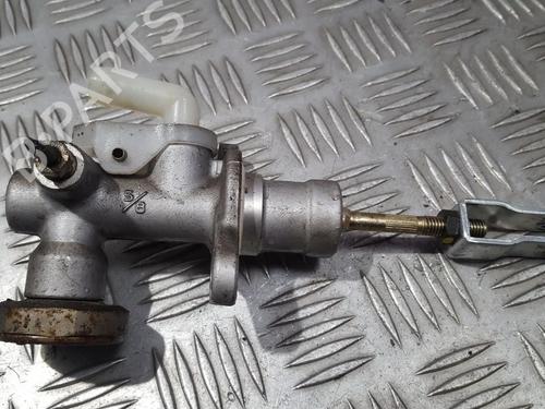 Used Clutch slave cylinder Clutch slave cylinder 35715692 35715692