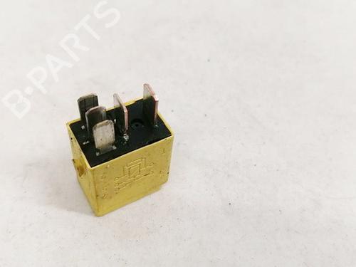 Electronic sensor MERCEDES-BENZ C-CLASS (W203) C 220 CDI (203.006, 203.008) | BP33080598M84 - Image 3
