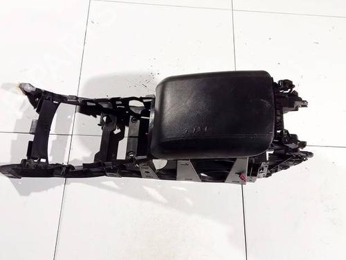 Used Armrest / Center console Armrest / Center console 35077481 35077481