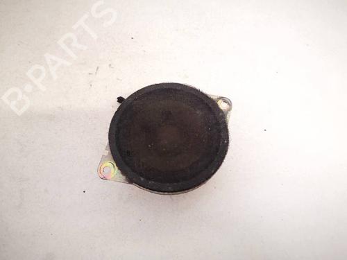 Used Speaker Speaker SUZUKI GRAND VITARA I (FT, HT) 2.7 (JA 627) (184 hp) 32943992 32943992