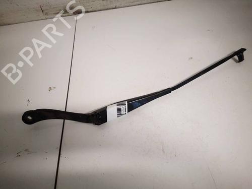 front-windshield-wiper-arm-mercedes-benz-c-class-w204-2007-2008-2009-2010-2011-2012-2013-2014-2015-32623480 main image