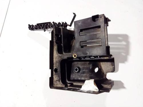 Used Fuse box Fuse box SEAT ALTEA (5P1) 1.6 (102 hp) 32963699 32963699