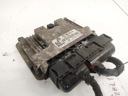 Used Engine control unit (ECU) Engine control unit (ECU) SKODA OCTAVIA II (1Z3) 1.9 TDI (105 hp) 32901213 32901213