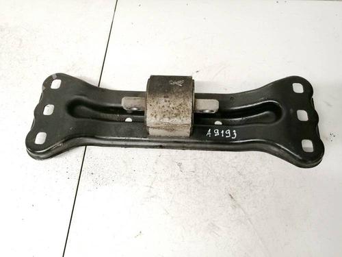 Used Engine mount Engine mount MERCEDES-BENZ C-CLASS (W204) C 200 CDI (204.007, 204.006) (136 hp) 32623764 32623764