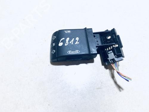 Used Steering wheel controls Steering wheel controls 35564764 35564764