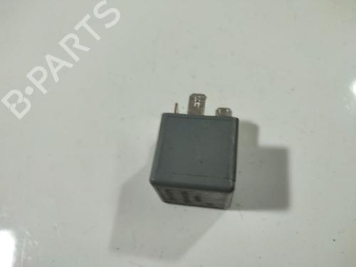 electronic-sensor-volvo-v70-i-875-876-1995-1996-1997-1998-1999-2000-32553670 main image