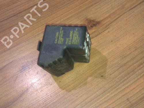 Used Fuse box Fuse box SAAB 9-3 (YS3D) 2.0 Turbo (154 hp) 33528956 33528956